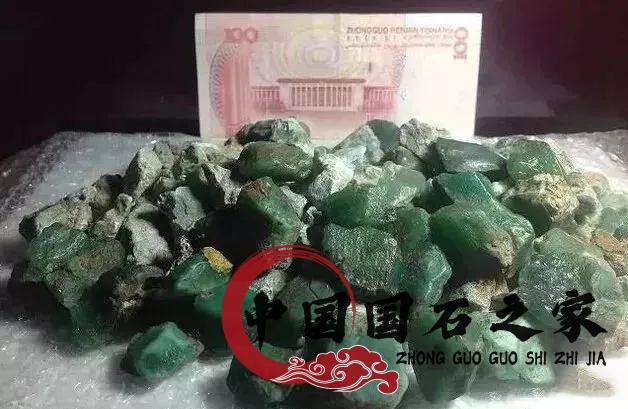 這個(gè)擺件拍出47萬！雅安綠又是什么綠！